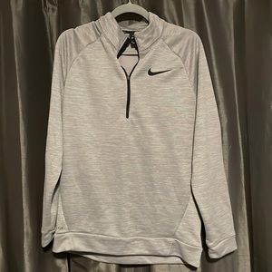 Mens Nike golf pullover